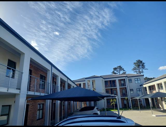 2 BEDROOM APARTMENT SOLD IN PROTEA HEIGHTS